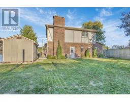 4 DEMEYERE AVENUE - 33