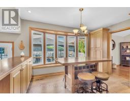 4 DEMEYERE AVENUE - 9