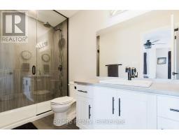 1637 DUNKIRK AVENUE - 33