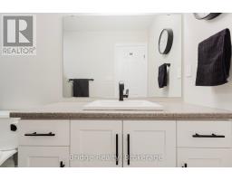 1637 DUNKIRK AVENUE - 34
