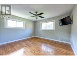 82 BEE STREET - 17