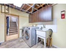 82 BEE STREET - 19
