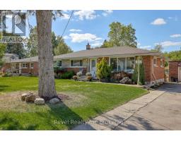 82 BEE STREET - 2
