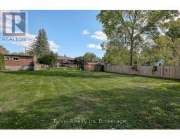 82 BEE STREET - 28