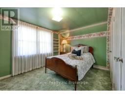 46 AILEEN DRIVE - 21
