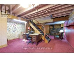 46 AILEEN DRIVE - 23