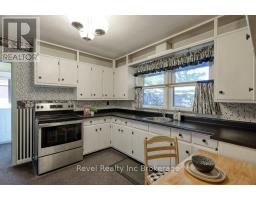 46 AILEEN DRIVE - 8