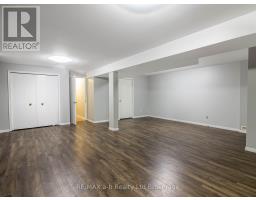 18 ORIOLE CRESCENT - 17