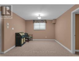 29 JACKSON COURT - 16