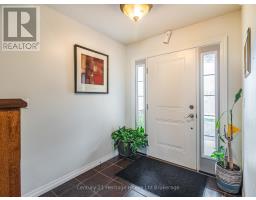 702 FRONTENAC CRESCENT - 14