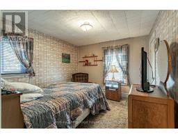 127 CLARKE STREET N - 25