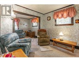 127 CLARKE STREET N - 7