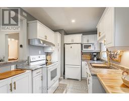 72 BAYSWATER STREET - 11