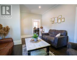 671 HENRY STREET - 15