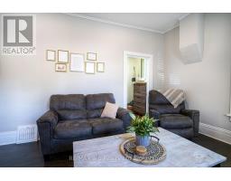 671 HENRY STREET - 19