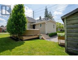 671 HENRY STREET - 7