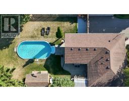 200 ELIZABETH STREET - 45