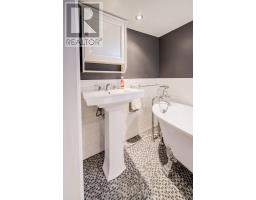 14 GRANDVIEW STREET - 26