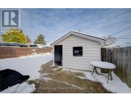 14 GRANDVIEW STREET - 33