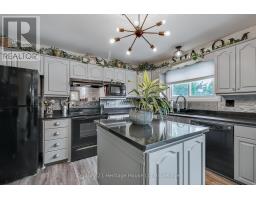 549 LANSDOWNE AVENUE - 17