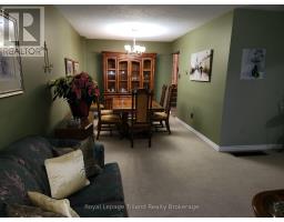 183 DIEFENBAKER DRIVE - 17