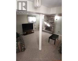 183 DIEFENBAKER DRIVE - 33