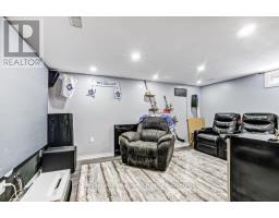 144 KEATS DRIVE - 16