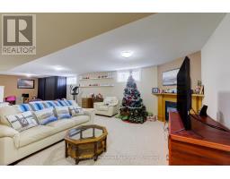 820 RIDGEWOOD DRIVE - 24