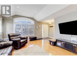 820 RIDGEWOOD DRIVE - 8