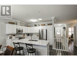 55 - 566 SPITFIRE STREET - 13