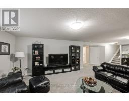 55 - 566 SPITFIRE STREET - 35