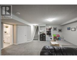 55 - 566 SPITFIRE STREET - 36