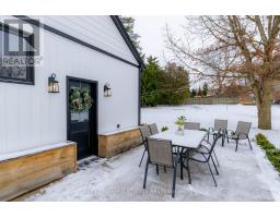 188 JOHN STREET S - 23