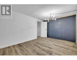 6 - 125 BAY STREET - 23