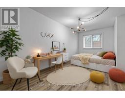 6 - 125 BAY STREET - 27