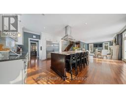 624 DEVONSHIRE AVENUE - 10
