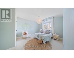 624 DEVONSHIRE AVENUE - 25