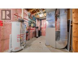 624 DEVONSHIRE AVENUE - 31