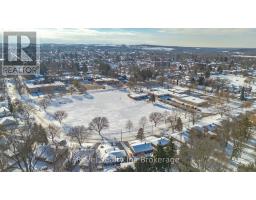 624 DEVONSHIRE AVENUE - 40