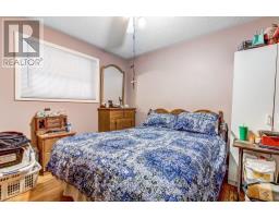 772 DEVONSHIRE AVENUE E - 5