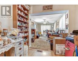 772 DEVONSHIRE AVENUE E - 9