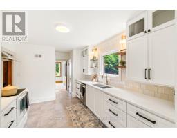 15 MCKENZIE STREET - 12