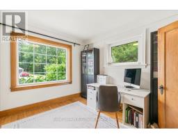 15 MCKENZIE STREET - 18