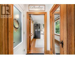 15 MCKENZIE STREET - 3