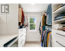 15 MCKENZIE STREET - 30