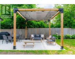 15 MCKENZIE STREET - 32