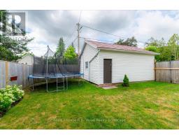 15 MCKENZIE STREET - 36