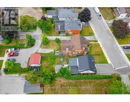 15 MCKENZIE STREET - 38