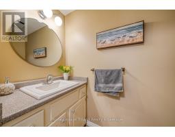 538 INGERSOLL AVENUE - 11