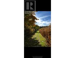 686 GOSHEN ROAD - 40